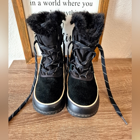 Sorel Womens Boots Size 7 - Picture 4 of 8
